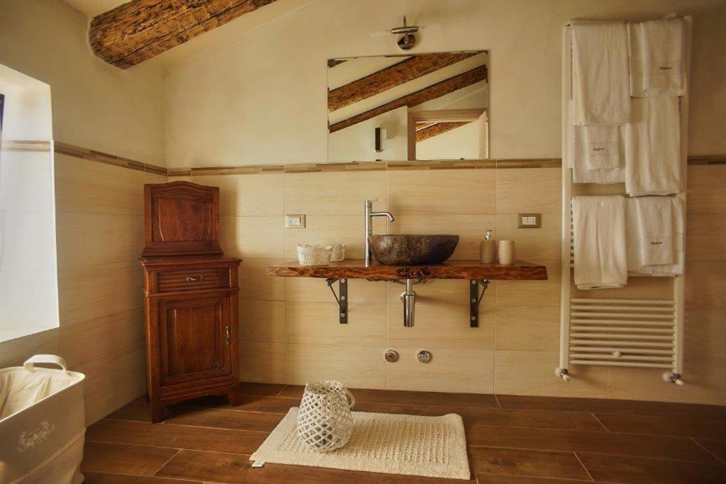 Callort Adrara San Rocco Buitenkant foto